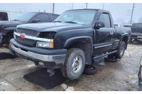 Photo of 2004 Chevrolet Silverado 1500