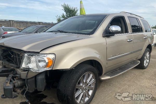 Photo of 2008 Chrysler Aspen