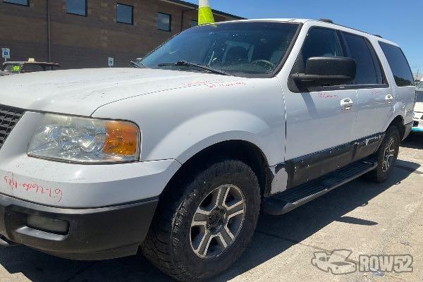 Photo of 2003 Ford Expedition