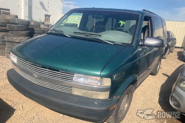 Photo of 1998 Chevrolet Astro 1/2 Ton Nominal