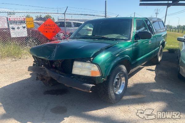 Photo of 2000 GMC Sonoma