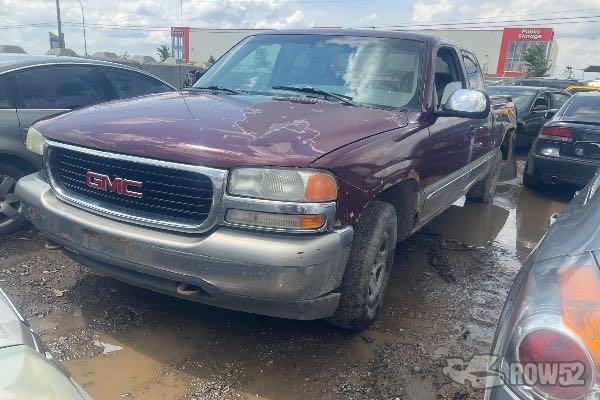Photo of 2000 GMC Sierra 1500