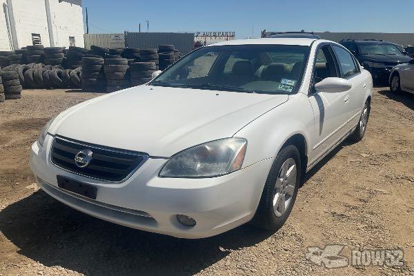 Photo of 2004 Nissan Altima