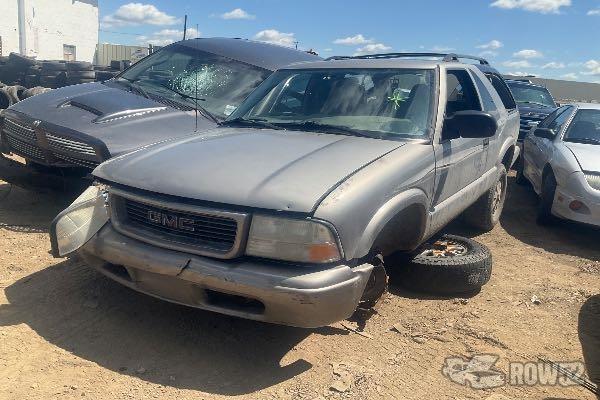 Photo of 2005 GMC Jimmy