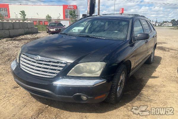 Photo of 2004 Chrysler Pacifica