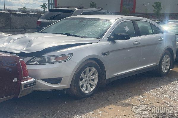 Photo of 2010 Ford Taurus