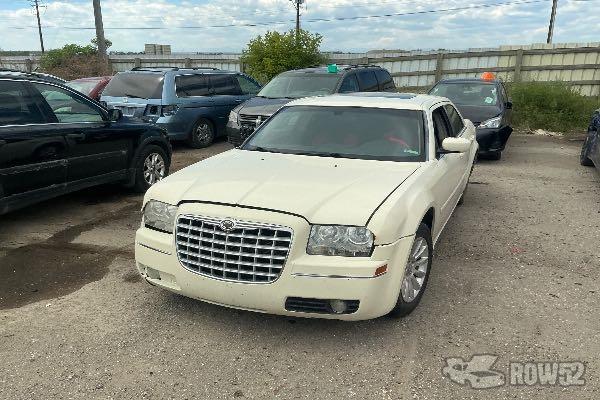 Photo of 2005 Chrysler 300