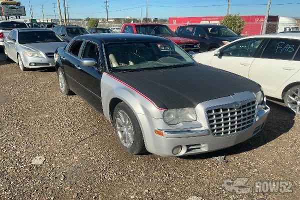 Photo of 2005 Chrysler 300