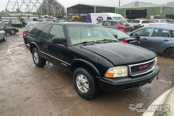 Photo of 2005 GMC Jimmy