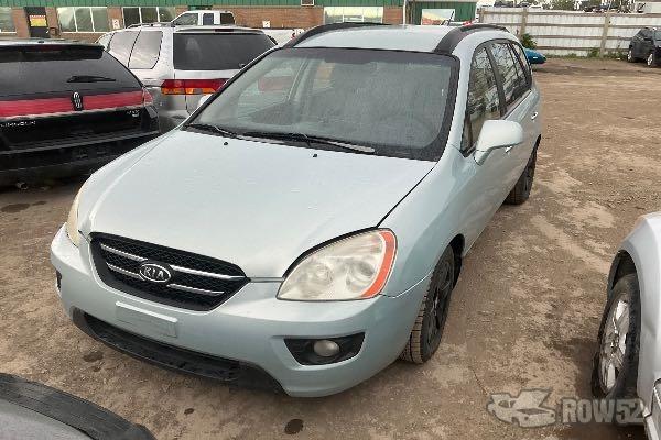 Photo of 2008 Kia Rondo