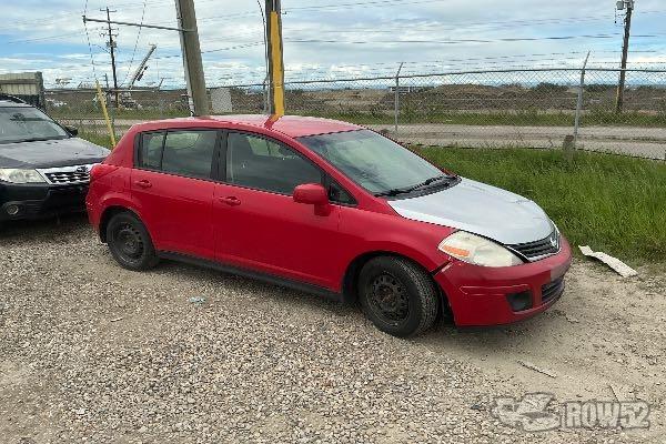 Photo of 2010 Nissan Versa