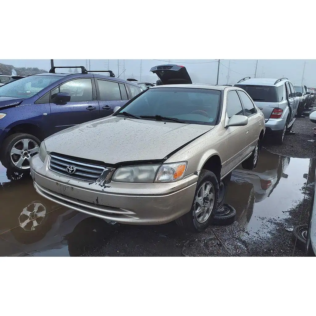Photo of 2001 Toyota Camry