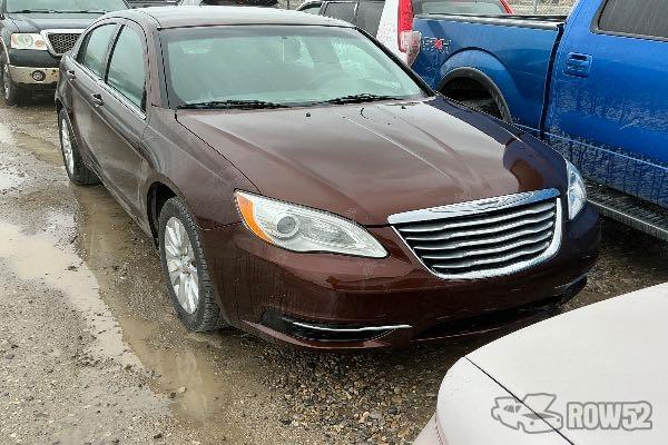 Photo of 2013 Chrysler 200