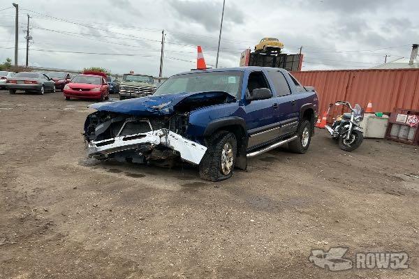 Photo of 2003 Chevrolet Avalanche
