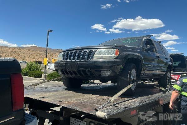 Photo of 2002 Jeep Grand Cherokee