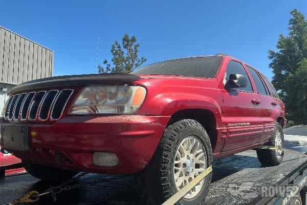 Photo of 2002 Jeep Grand Cherokee