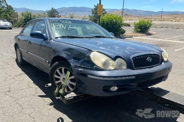 Photo of 2004 Hyundai Sonata