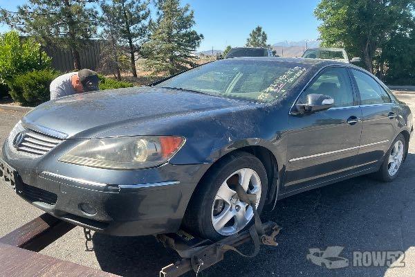 Photo of 2005 Acura RL