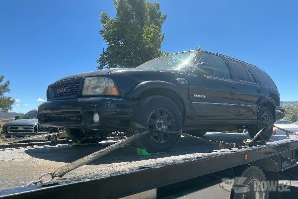 Photo of 2000 GMC Envoy