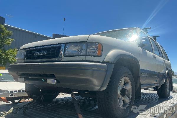 Photo of 1995 Isuzu Trooper