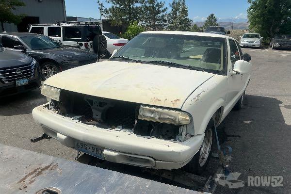 Photo of 1998 Chevrolet S10 Pickup
