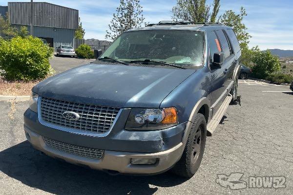 Photo of 2003 Ford Expedition