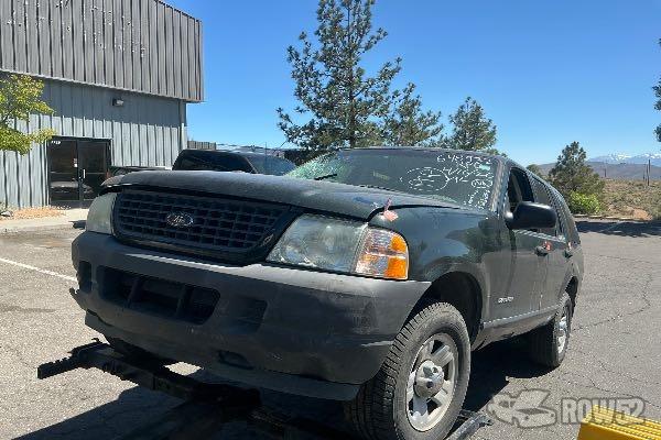 Photo of 2004 Ford Explorer