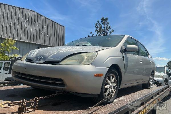 Photo of 2002 Toyota Prius