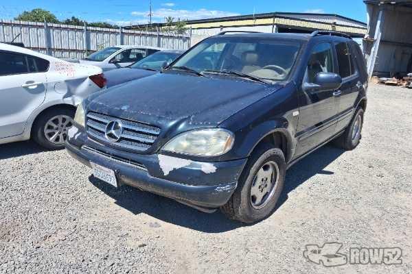 Photo of 2000 Mercedes-Benz M-Class