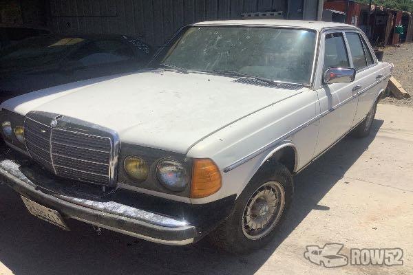 Photo of 1982 Mercedes-Benz 300