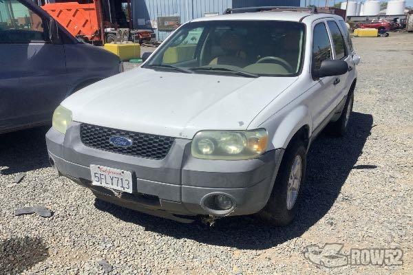 Photo of 2005 Ford Escape