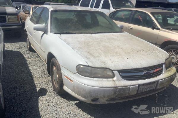 Photo of 2000 Chevrolet Malibu