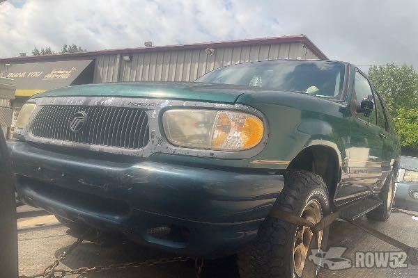 Photo of 1998 Mercury Mountaineer