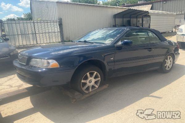 Photo of 2001 Volvo C70