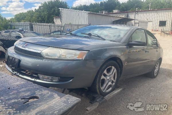 Photo of 2004 Saturn Ion