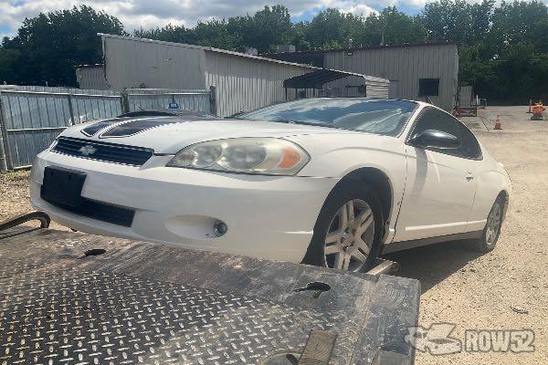 Photo of 2006 Chevrolet Monte Carlo
