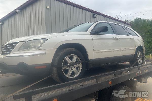 Photo of 2006 Chrysler Pacifica