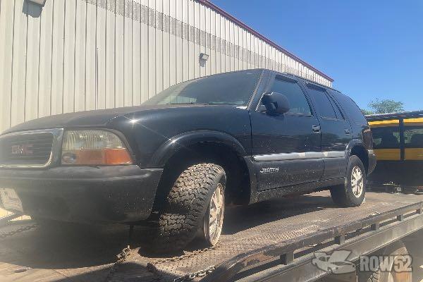 Photo of 2000 GMC Envoy
