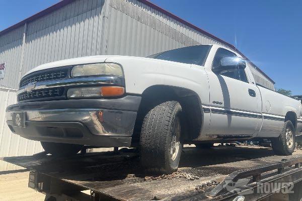 Photo of 2000 Chevrolet Silverado 1500