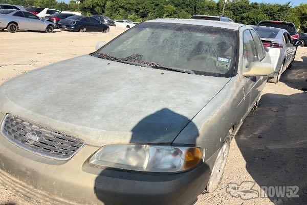 Photo of 2001 Nissan Sentra