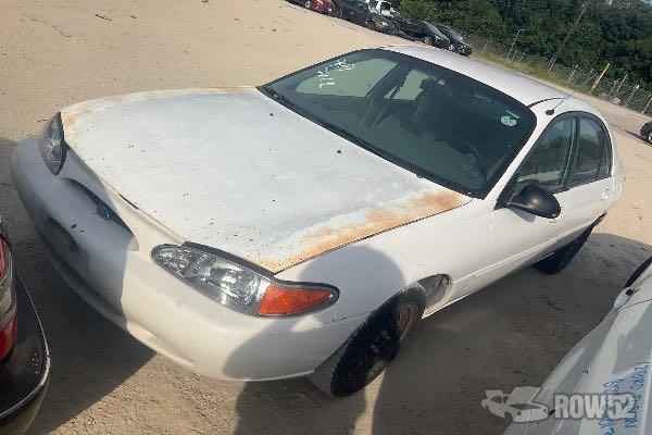 Photo of 1997 Ford Escort