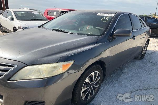 Photo of 2011 Toyota Camry
