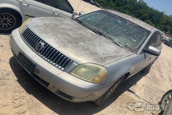 Photo of 2005 Mercury Montego