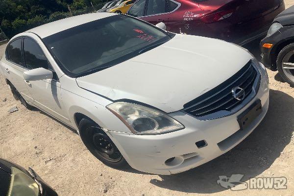 Photo of 2009 Nissan Altima