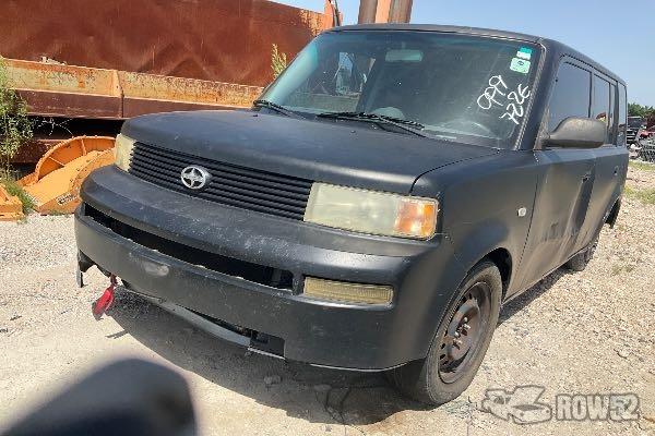 Photo of 2005 Scion xB