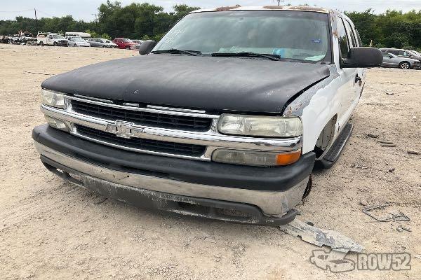 Photo of 2001 Chevrolet Tahoe