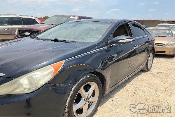 Photo of 2011 Hyundai Sonata