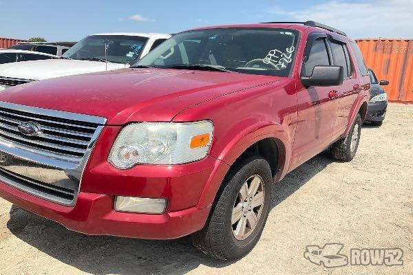 Photo of 2010 Ford Explorer