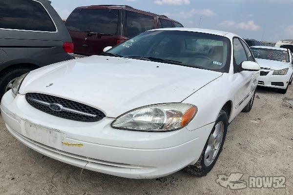 Photo of 2001 Ford Taurus