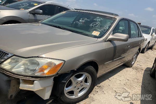 Photo of 2000 Toyota Avalon